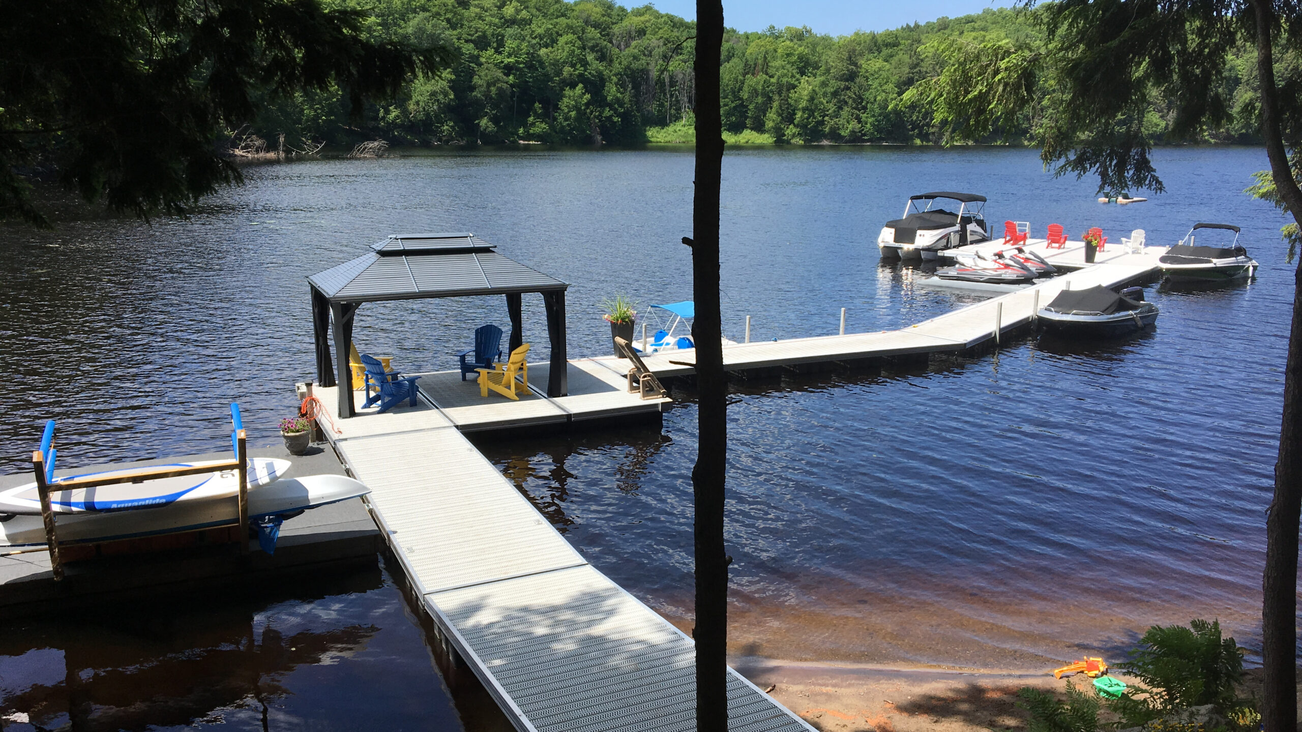 What Is A Floating Dock? - DockinaBox®
